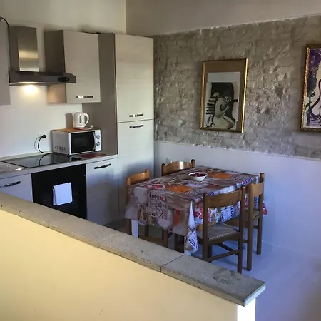 Canareggio Particular Apartment Venice