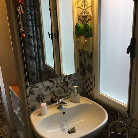 Canareggio Particular Apartment Venice